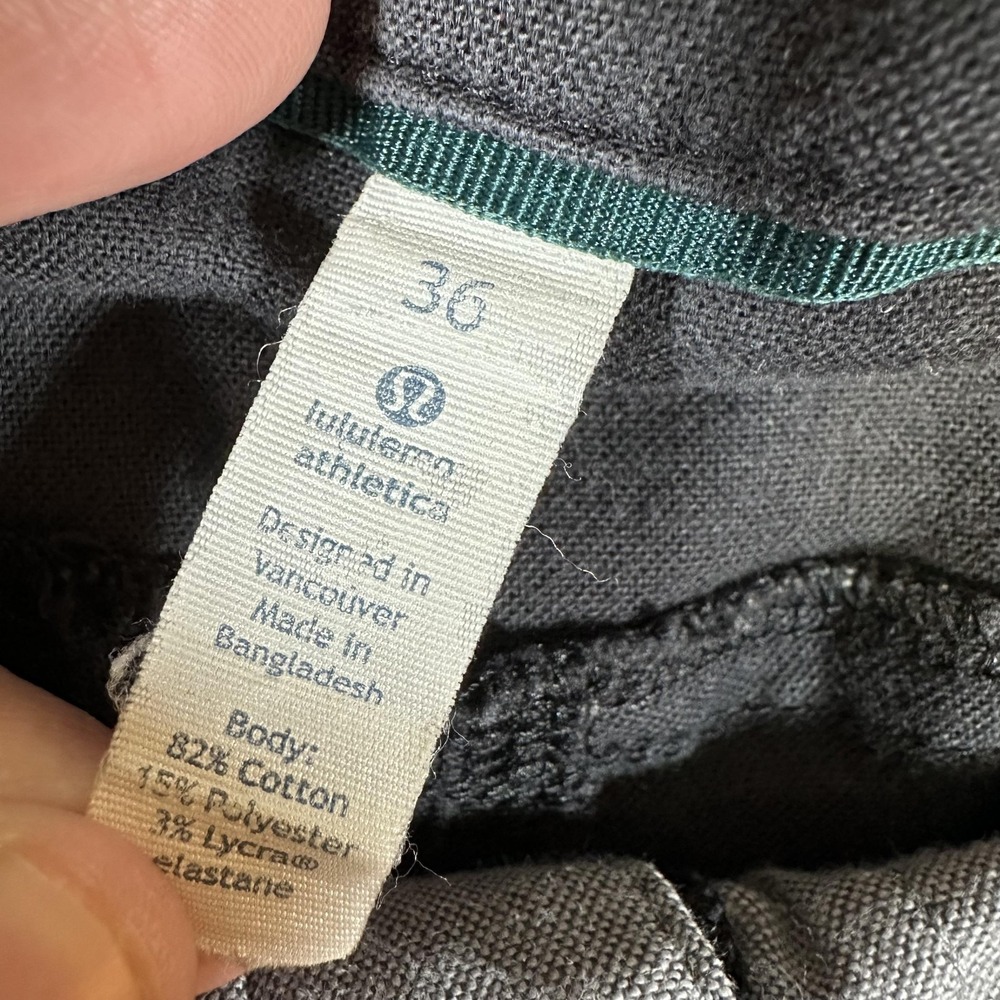 Lululemon Shorts Mens 36 Black Classic Chino Casual Stretch Summer Athletic - Picture 3 of 10